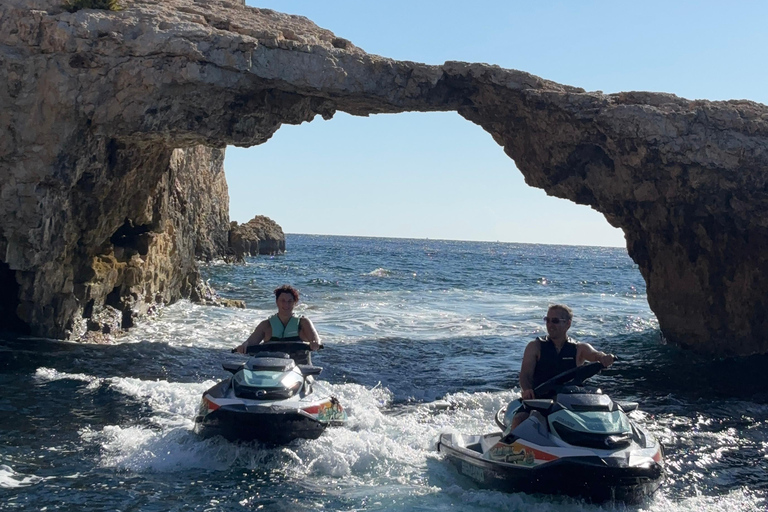 Jet Ski Safari Tour – Explore Comino & Gozo’s Hidden Gems!