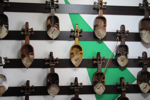 Katmandou : art de l&#039;argile à Bhaktapur, déjeuner népalais et musique folkloriqueParticipez (groupe de 2 personnes ou plus)