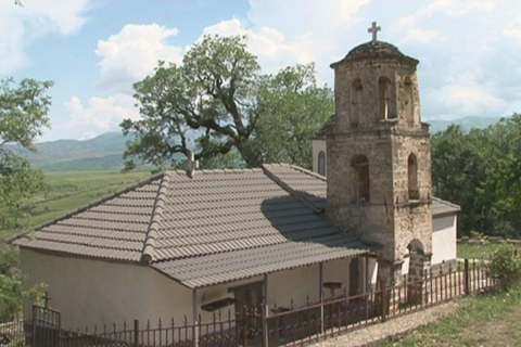 Excursión de un día a Kolonja con desayuno y cena