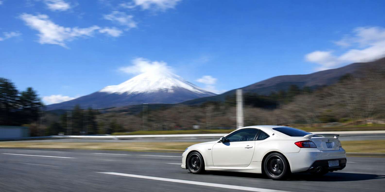 Mt. Fuji Drive Tour (Includes Visit to Local Speedway) | GetYourGuide