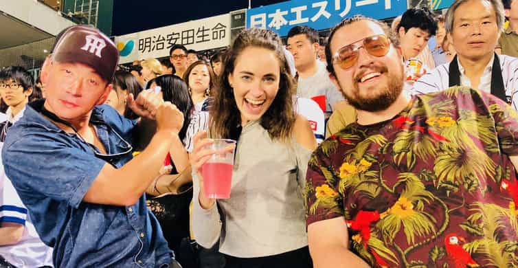 Tokyo : Baseball/Football Match with Local Fan (with TICKET)