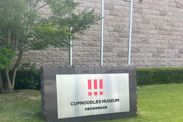 Osaka: Katsuoji Temple & Cup Noodles Museum Experience