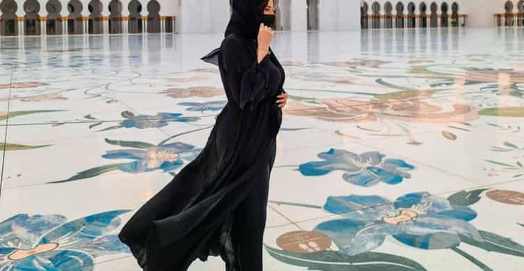 Sheikh Zayed Mosque, Abu Dhabi - Book Tickets & Tours | GetYourGuide