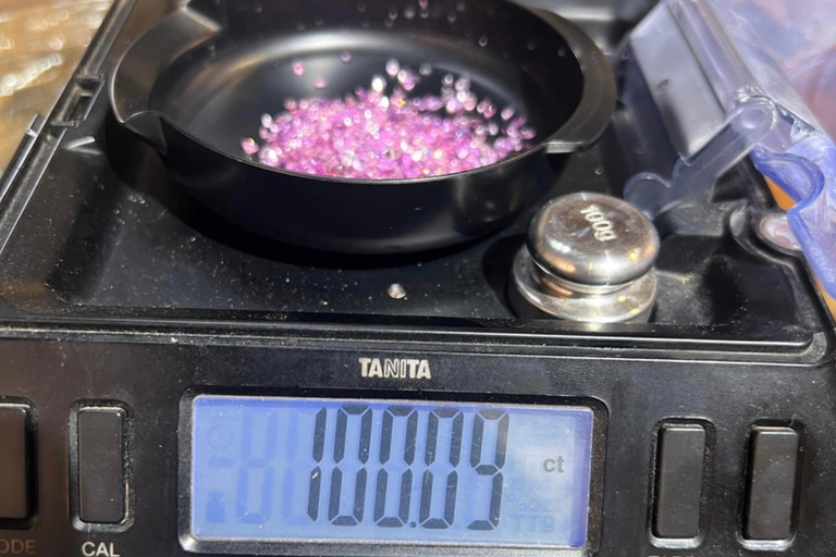 Colombo: Gemstone & Jewelry Experience with GIA Gemologists