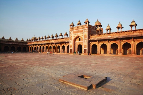 Privat Taj Mahal und Fatehpur Sikri Fort von Delhi mit dem AutoTour mit Auto & Guide