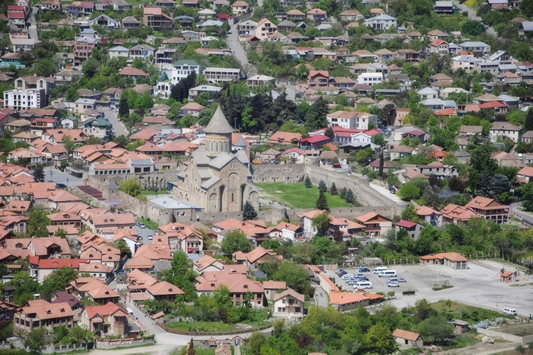 Ab Tiflis: 4-tägige Wein Tour mit Flughafentransfer