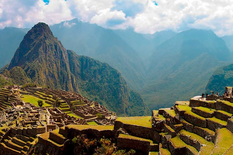 Paquete de 7 días en Perú | Oasis de la Huacachina y Machu Picchu |Perú Fantástico 7 días 6 noches