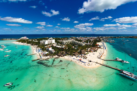 Isla Mujeres: Catamaran met open bar, snorkelen en lunchRondleiding met open bar