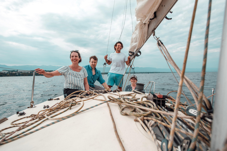 Private Sailing Cruise on Lake Geneva - Beyond boat tours
