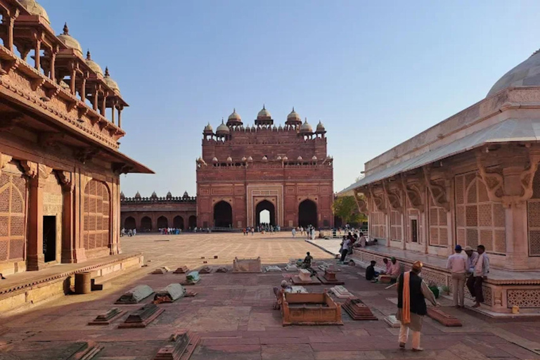 From Agra: Fatehpur Sikri Guided Tour Guide Tour Only