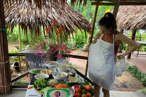 Hoi An: Clase de Cocina Auténtica en el Pueblo de las Hierbas EcológicasHoi An: Cocina auténtica en la antigua aldea de las verduras