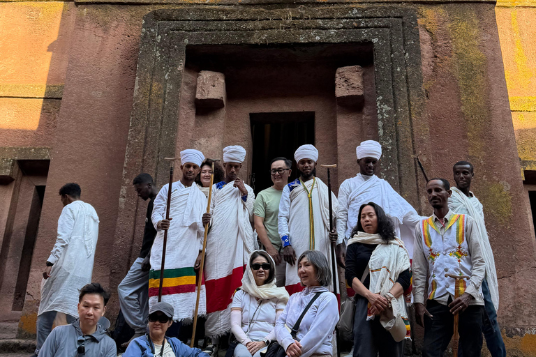 Addis Ababa: 10-Day Ethiopia Tour with Flights and Hotels