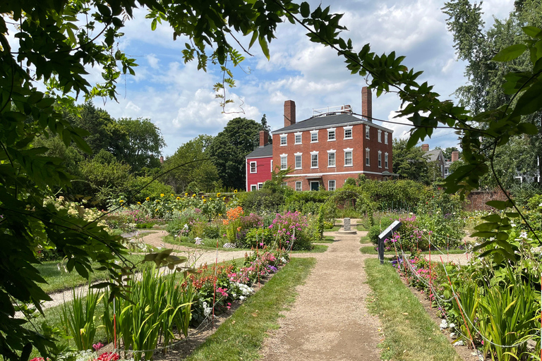 Salem Witch Tour from Boston by Train
