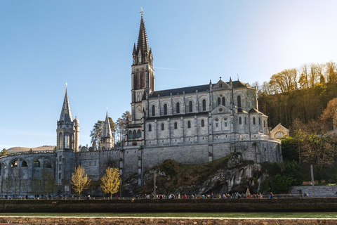 Lourdes: Capture os pontos mais fotogênicos com um morador local