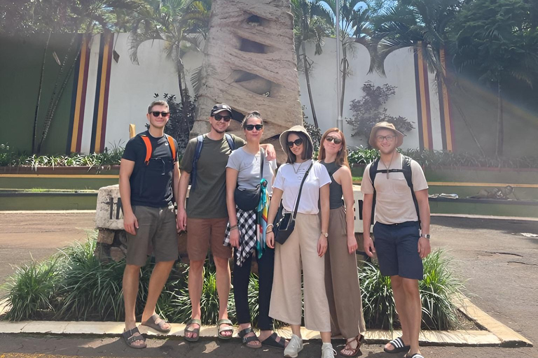 Uganda: Excursão de 7 dias a Kampala e Jinja, safári nas Cataratas MurchisonUganda: Excursão de 7 dias a Kampala e Jinja, Safári nas Cataratas Murchison