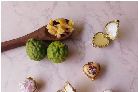 Ayutthaya: Thai Lip Balm Workshop & Market Tour