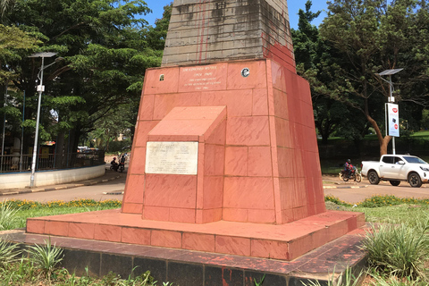 Kampala : Visite guidée à pied de la ville et du palais du Kabaka