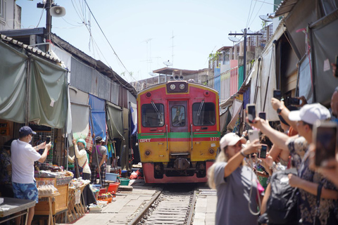 Bangkok: Passeio pelo mercado ferroviário de Maeklong e pelo mercado flutuantePonto de encontro no River City Bangkok