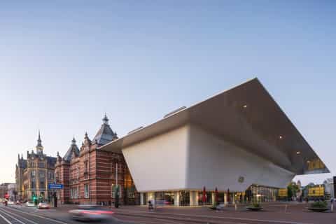 アムステルダム市立美術館のチケットとツアー