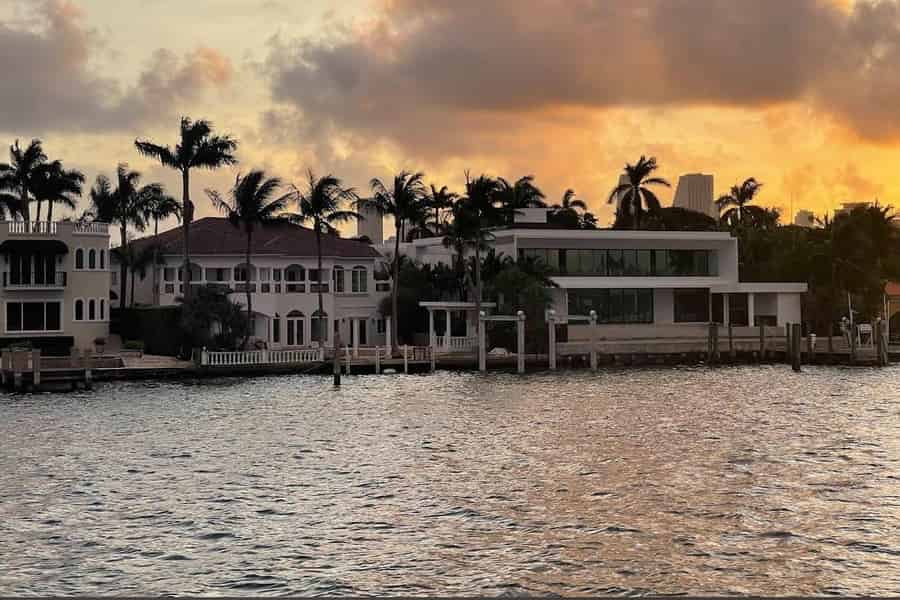 Miami: Skyline-Bootsfahrt, Millionärsvillen und Miami Beach. Foto: GetYourGuide Miami: Skyline-Bootsfahrt, Millionärsvillen und Miami Beach. Foto: GetYourGuide
