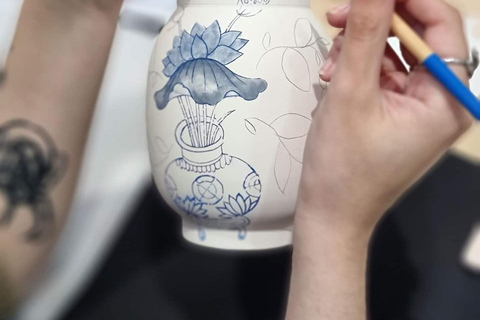 Traditional Chinese blue porcelain ceramics in Hangzhou Traditional Chinese blue porcelain in Hangzhou