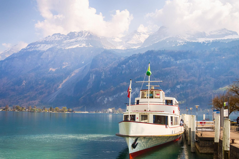 Escursione privata di un giorno: Lucerna a Interlaken e laghi di Thun e BrienzEscursione privata di un giorno: Lucerna a Interlaken e i laghi di Thun e Brienz