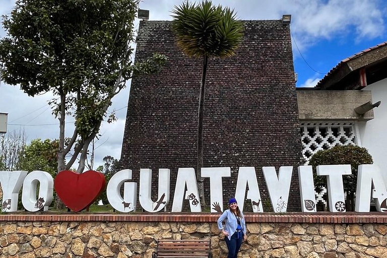 Desde Bogotá: Zipaquirá y Guatavita Los 5 Mejores Sitios Tour GuiadoNUEVO Y MÁS BARATO Visita 5 lugares de interés en Zipaquirá y Guatavita