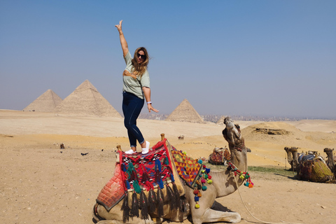 Pyramids of Giza and Sphinx and Egyptian Museum Private