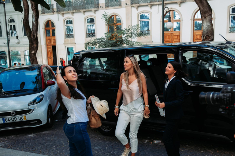 Lisbon: Airport Private Transfer to/from Lisbon city hotels Private arrival transfer to Lisbon city in Executive vehicle