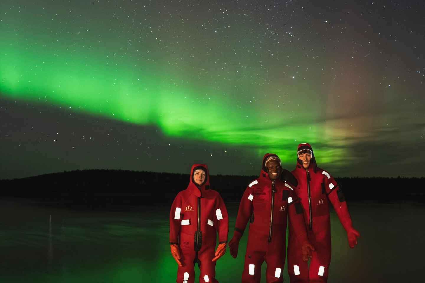 「ラップランドでオーロラと流氷体験」