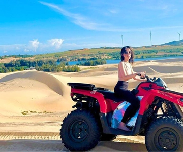 Mui Ne: Zandduinen privé jeep tour met ATV zelf rijden