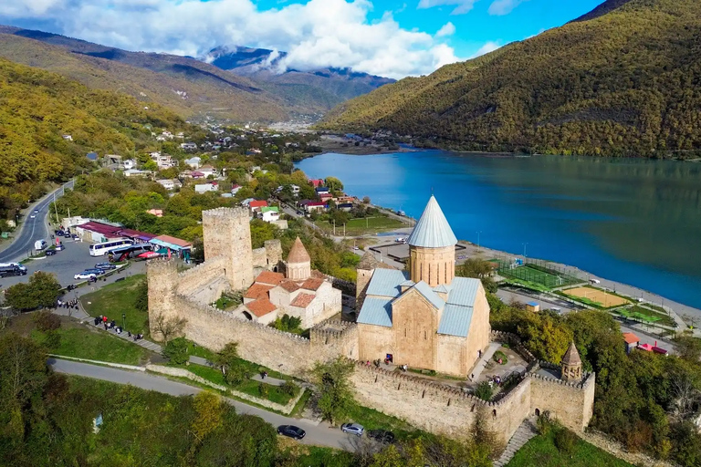 Tbilisi: 2-Day Kazbegi & Kakheti Tour with Wine Tasting