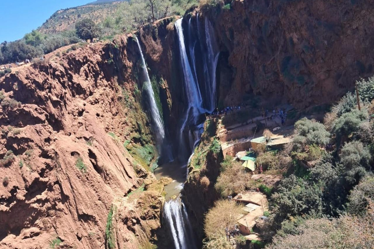 Von Marrakech aus: Ouzoud Wasserfälle Tagestour mit Bootstour