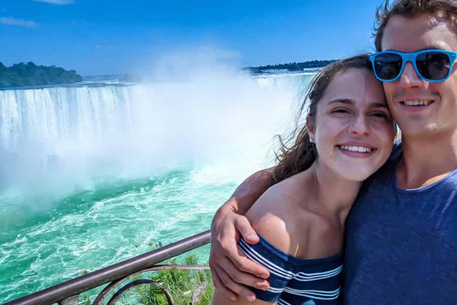 Kleingruppentour von Toronto zu den Niagarafällen mit optionaler Bootsfahrt. Foto: GetYourGuide Kleingruppentour von Toronto zu den Niagarafällen mit optionaler Bootsfahrt. Foto: GetYourGuide