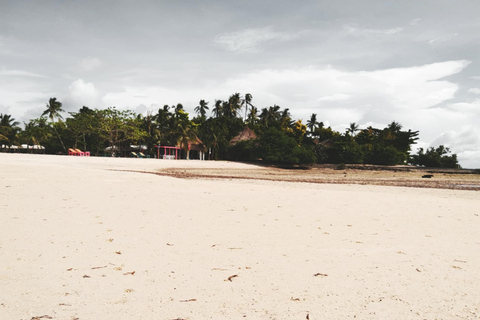 Mactan: Cebu Island Hopping Boat Tour with Lunch