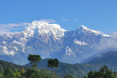 Pokhara: dagwandeling naar het Australische kamp en het dorp Dhampus