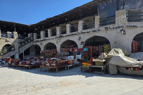 Doha: Private Städtetour mit Souk Waqif &amp; Katara VillageDoha: Private Stadtrundfahrt mit Souk Waqif &amp; Katara Village