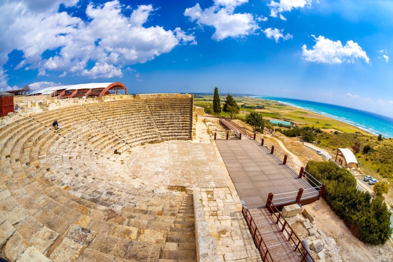 Von Ayia Napa/Protaras/Larnaca: Paphos & Kourion auf PolnischPaphos und Kourion Tagestour auf Polnisch