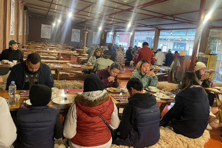 Cusco: Palcoyo rainbow mountain tour - drop-off at the airport Cusco: Palcoyo Mountain Colors Tour - Airport Drop-off