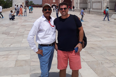 泰姬陵与阿格拉堡之旅（含标志性摄影环节）探索泰姬陵（仅限导览）