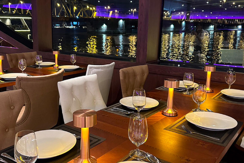 Bangkok: Opulence Luxe Dinner Cruise met Hotel TransferBangkok: De Opulence Luxe Dinner Cruise