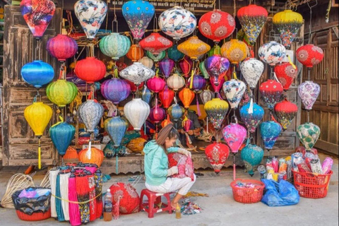 Hoi An: Foldable Lantern Making class with Local Family