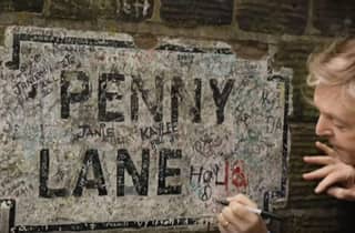 Liverpool: Private Taxi-Tour „Beatles Now and Then“ mit Guide