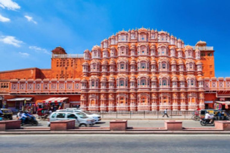 9-Day Golden Triangle & Udaipur Tour with Holi Celebration