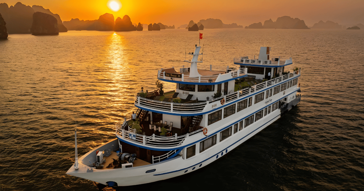 Depuis Hanoi Croisi Re De Luxe De Nuit Dans La Baie D Halong Avec