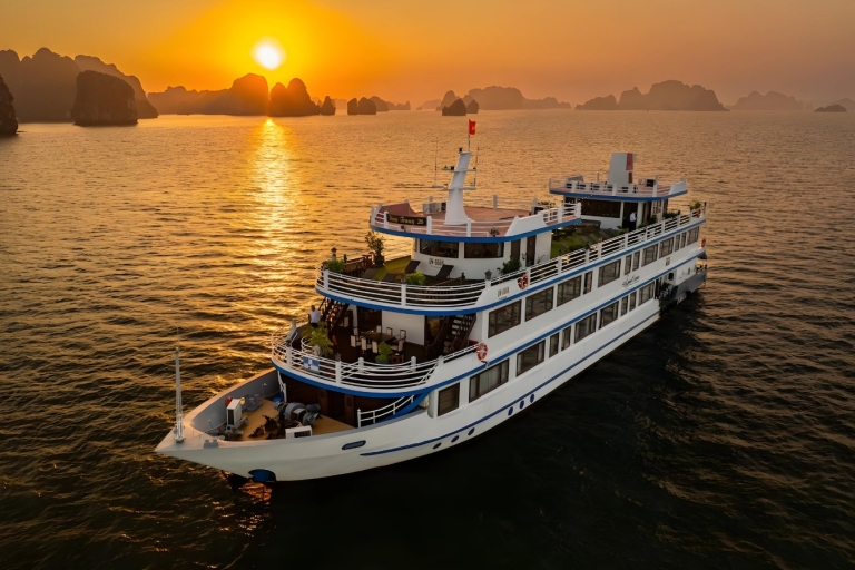 Vanuit Hanoi: Overnachting Halong Bay luxe cruise met maaltijdenHa Long 1 dag