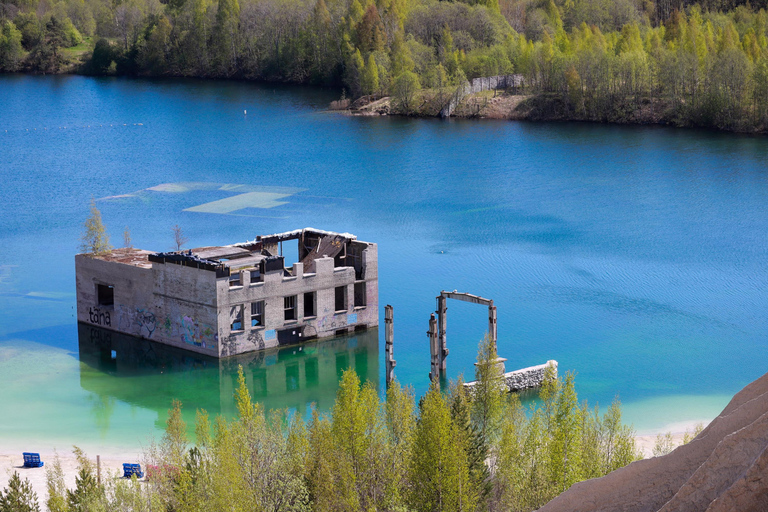 From Tallinn: Augustibluus Festival with Rummu Quarry visit