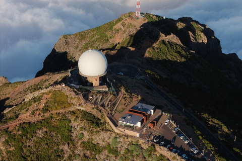 Sunset experience Pico do Arieiro Madeira with a Local Guide