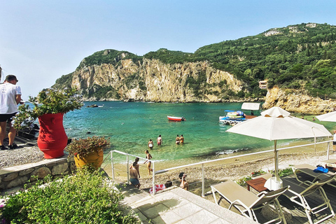 Corfú: Natación en Palaiokastritsa y Puesta de Sol en AfionasCorfú: Baño en Palaiokastritsa y Puesta de Sol en Afionas