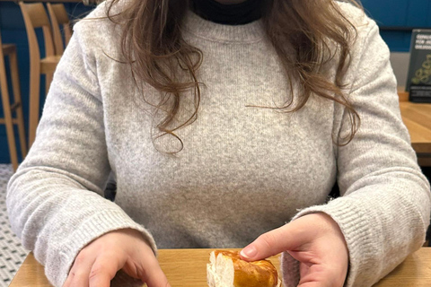 Zurich Walking Food Tour: an itinerant Swiss full meal Zurich Sunset Walking Tour: an itinerant Swiss dinner